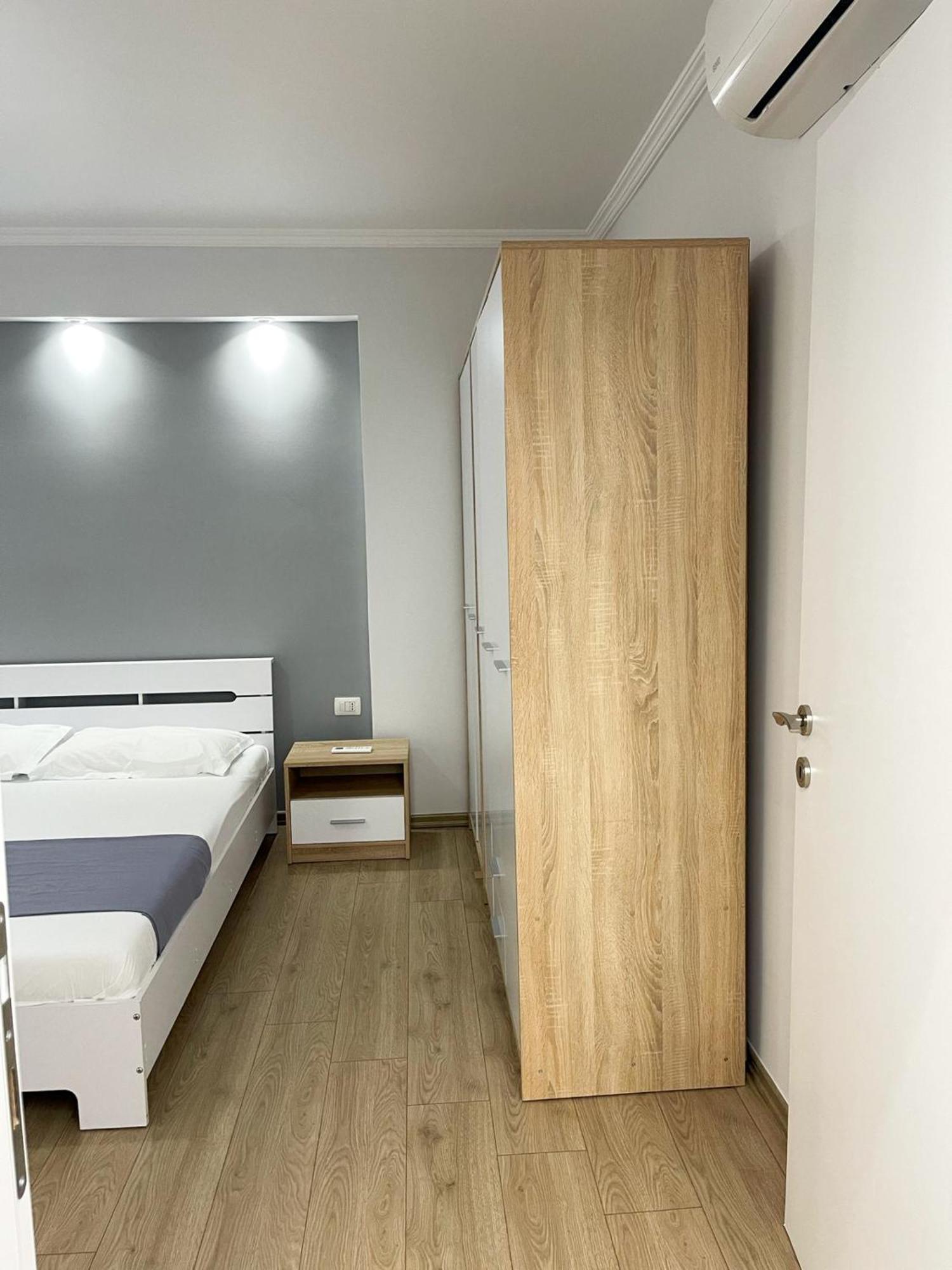New Bazaar 2022 Leilighet Tiranë Eksteriør bilde